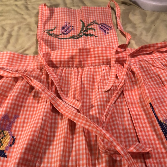 Homemade preteen size orange gingham embroidered apron/ llama/pockets - Picture 12 of 14
